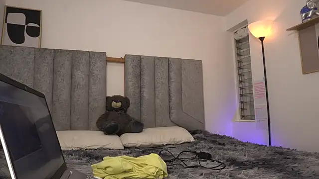 Snapshot of womantall99 chatting on 27, 2, 2025 womantall99 online show from 27, 2, 2025