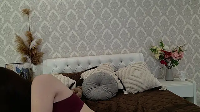 Snapshot of Nellie_Medina chatting on 4, 1, 2025 Nellie Medina online show from 4, 1, 2025