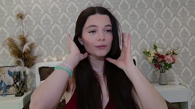 Snapshot of Nellie_Medina chatting on 10, 2, 2025 Nellie Medina online show from 10, 2, 2025