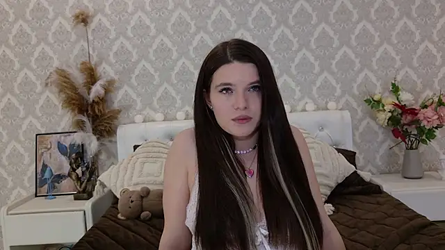 Snapshot of Nellie_Medina chatting on 20, 2, 2025 Nellie Medina online show from 20, 2, 2025
