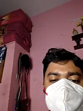 Snapshot of Whitehouse01 chatting on 28, 12, 2024 Whitehouse01 online show from 28, 12, 2024