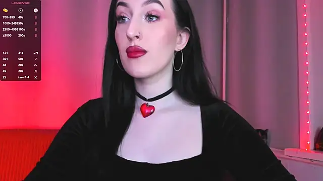 Snapshot of Miss_Alice__ chatting on 25, 1, 2025 Miss Alice online show from 25, 1, 2025