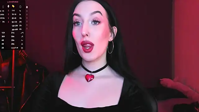 Snapshot of Miss_Alice__ chatting on 4, 2, 2025 Miss Alice online show from 4, 2, 2025