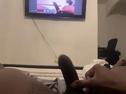 Snapshot of RealisttOcean chatting on 2, 2, 2025 RealisttOcean online show from 2, 2, 2025