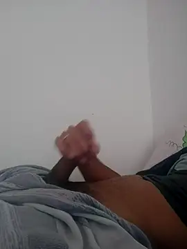 Snapshot of fredfgr chatting on 19, 12, 2025 fredfgr online show from 19, 12, 2025