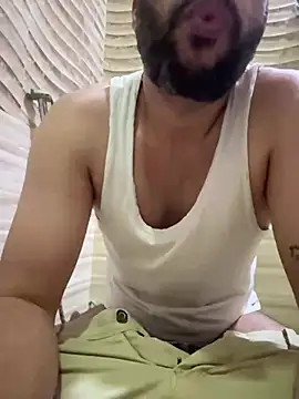 Snapshot of skyisthelimit12 chatting on 25, 2, 2025 skyisthelimit12 online show from 25, 2, 2025