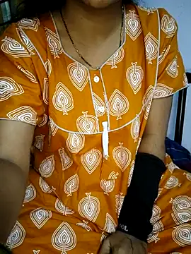 lovelygirl4567 online show from 10, 3, 2025