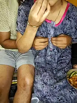 lovelygirl4567 online show from 12, 3, 2025