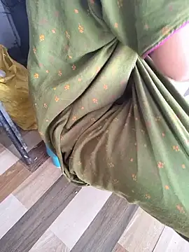 lovelygirl4567 online show from 5, 10, 2025