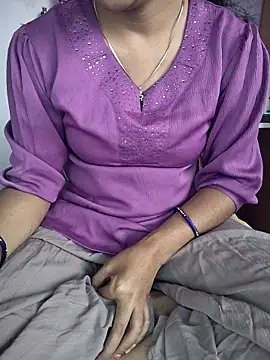 lovelygirl4567 online show from 14, 2, 2026