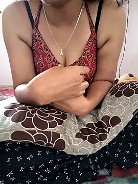 lovelygirl4567 online show from 7, 4, 2026