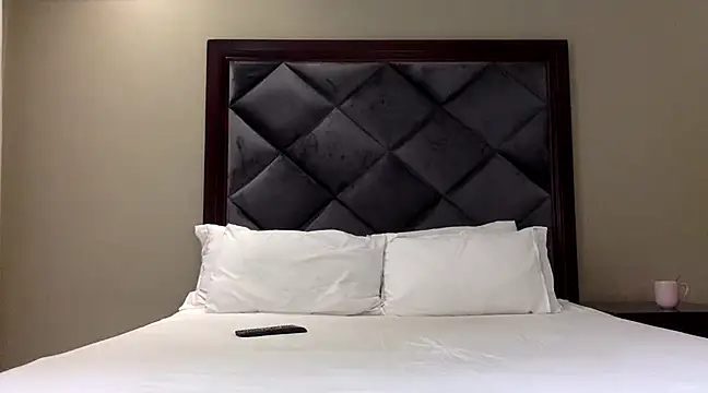 Snapshot of BigBootyKandy15 chatting on 11, 1, 2025 BigBootyKandy15 online show from 11, 1, 2025