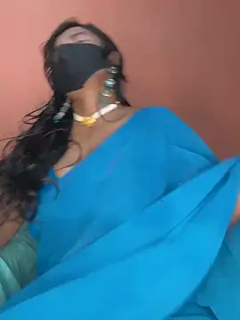 Snapshot of Lovely-Shivani chatting on 8, 3, 2025 Lovely-Shivani online show from 8, 3, 2025