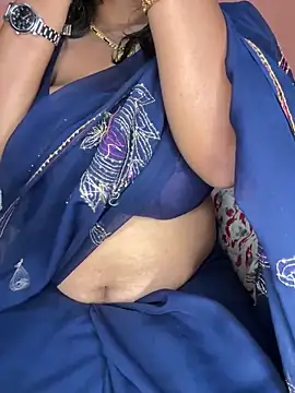 Snapshot of Lovely-Shivani chatting on 9, 3, 2025 Lovely-Shivani online show from 9, 3, 2025