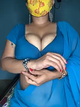 Snapshot of Lovely-Shivani chatting on 30, 9, 2025 Lovely-Shivani online show from 30, 9, 2025