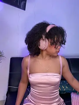 bronwgirl69 online show from 14, 3, 2025