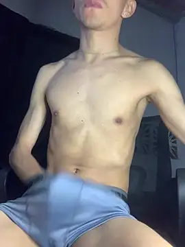 gabrielzinnnn085 online show from 5, 3, 2026