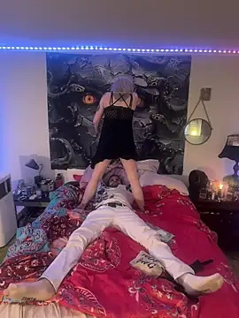 damselaintstressn online show from 7, 10, 2025