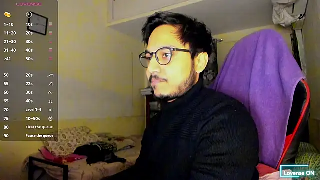 Snapshot of fuckkboy101 chatting on 4, 1, 2025 fuckkboy101 online show from 4, 1, 2025