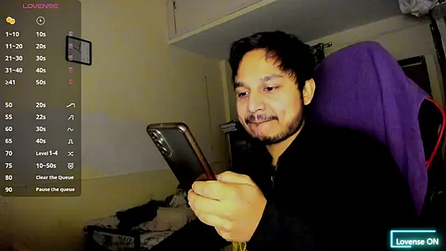 Snapshot of fuckkboy101 chatting on 27, 1, 2025 fuckkboy101 online show from 27, 1, 2025