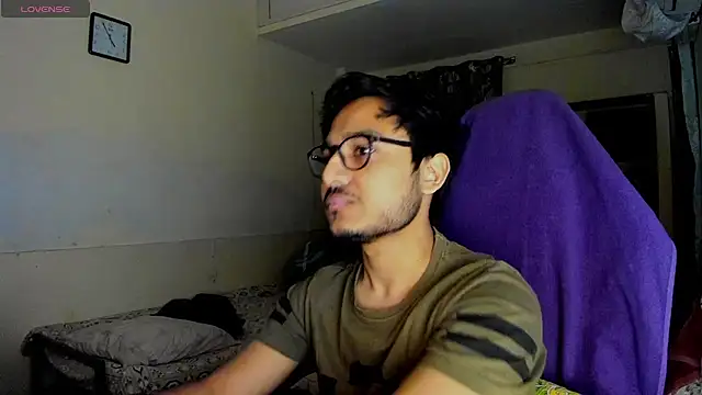 Snapshot of fuckkboy101 chatting on 9, 3, 2025 fuckkboy101 online show from 9, 3, 2025