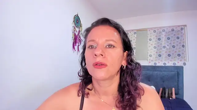 Snapshot of sofi_saliva2511 chatting on 9, 5, 2026 sofi saliva2511 online show from 9, 5, 2026
