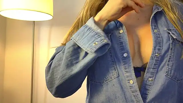 karina warthon online show from 26, 1, 2025