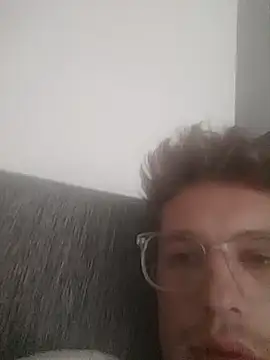 Snapshot of Hessebub chatting on 2, 10, 2025 Hessebub online show from 2, 10, 2025