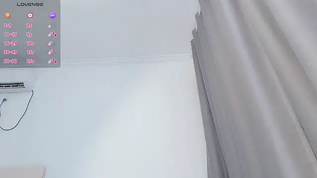 Lucky-xiuxiu online show from 17, 11, 2025