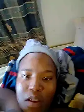 Snapshot of KMbesxxx chatting on 25, 1, 2025 KMbesxxx online show from 25, 1, 2025