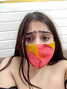 shreya1765 online show from 28, 1, 2025