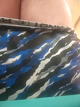 Snapshot of thickdaddy10 chatting on 7, 3, 2025 thickdaddy10 online show from 7, 3, 2025