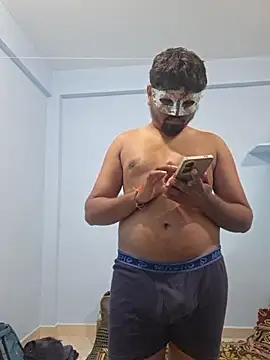 Desi Heat online show from 12, 11, 2025