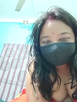  MilkyBar online show from 21, 1, 2025