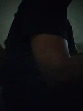 MAGNETICDADDY8 online show from 16, 9, 2025