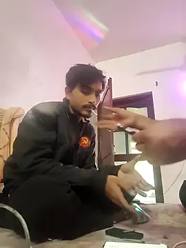 MAGNETICDADDY8 online show from 27, 11, 2025