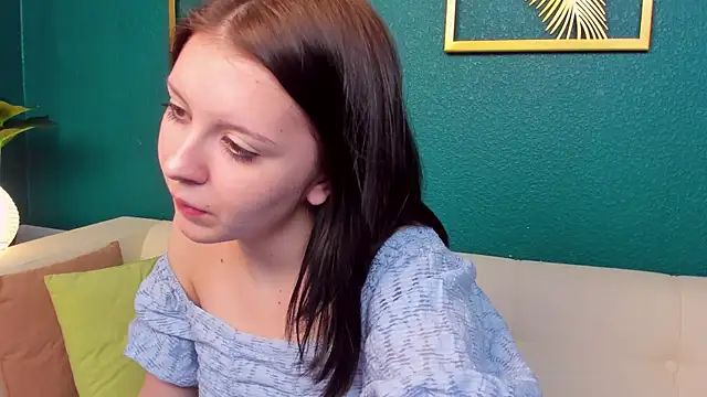 AmeliaVon online show from 2, 2, 2025