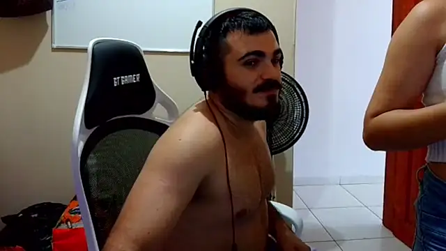 camillebr online show from 18, 2, 2025