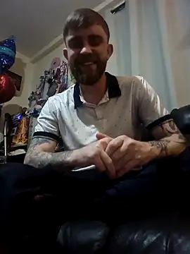 Snapshot of JACKulate31 chatting on 13, 11, 2025 JACKulate31 online show from 13, 11, 2025