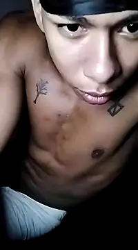 Snapshot of whoislone chatting on 11, 1, 2025 whoislone online show from 11, 1, 2025