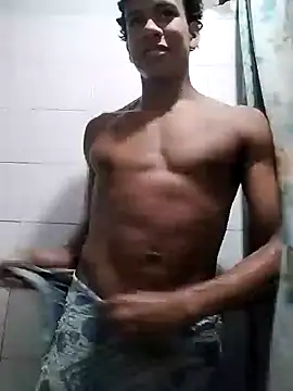 Snapshot of whoislone chatting on 22, 1, 2025 whoislone online show from 22, 1, 2025