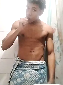 Snapshot of whoislone chatting on 23, 1, 2025 whoislone online show from 23, 1, 2025