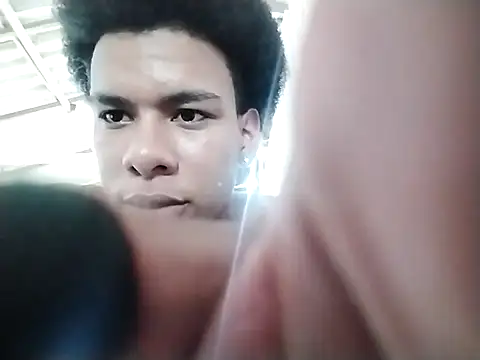 Snapshot of whoislone chatting on 16, 2, 2025 whoislone online show from 16, 2, 2025