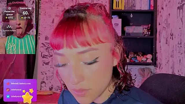 Snapshot of NickiYoung chatting on 17, 4, 2026 NickiYoung online show from 17, 4, 2026
