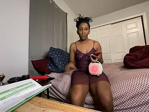 Yoshibaby2670 online show from 28, 2, 2025