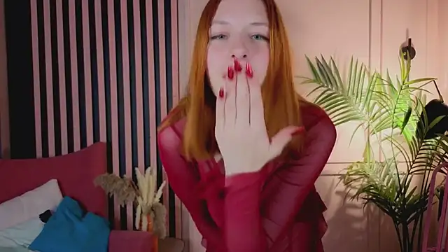 Mikka Blush online show from 20, 10, 2025