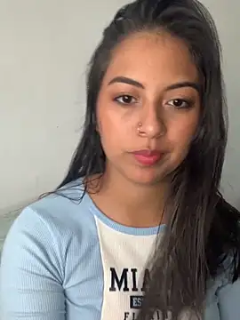 Snapshot of Julii- chatting on 16, 10, 2025 Julii- online show from 16, 10, 2025