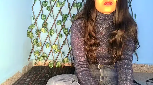 Snapshot of SIYA_MAVI chatting on 12, 1, 2025 SIYA MAVI online show from 12, 1, 2025