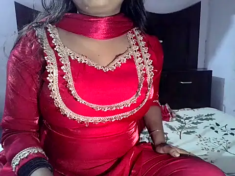 SIYA MAVI online show from 8, 7, 2026