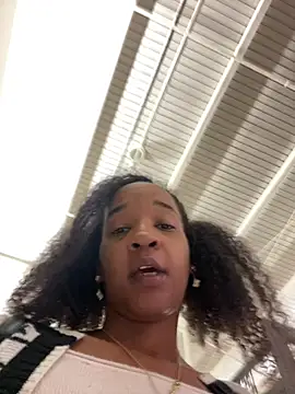 lunalustycumslut online show from 24, 2, 2025